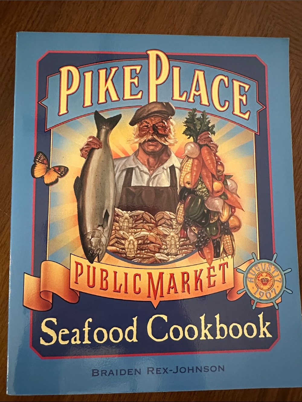 Pike Place Public Market Seafood Cookbook | Softcover | Like New